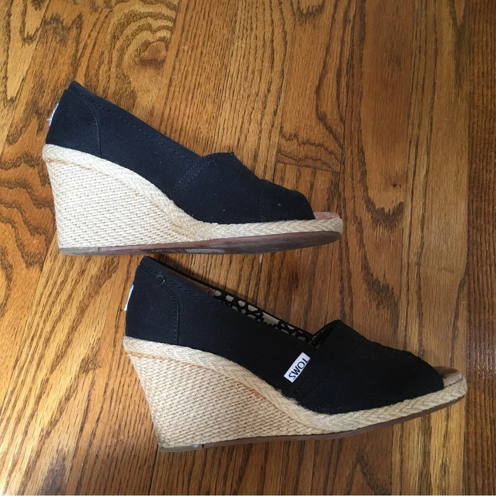 Toms Black Canvas Wedge Open Toe Shoes